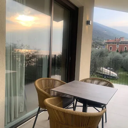 Denis Brenzone sul Garda