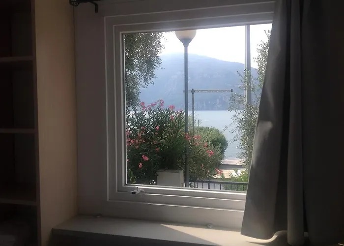 Campsite Denis Brenzone sul Garda