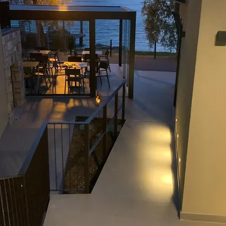 营地 丹尼斯露营地