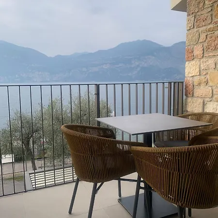 丹尼斯露营地 营地 布雷佐内加尔达