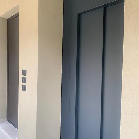 丹尼斯露营地 * 布雷佐内加尔达