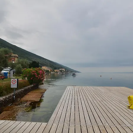 Κάμπινγκ Denis