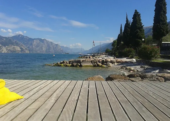 Denis Brenzone sul Garda